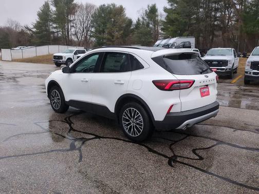 Star White Metallic Tri-Coat 2025 Ford Escape PHEV Base