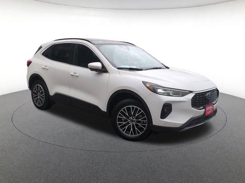 2025 Ford Escape PHEV SE