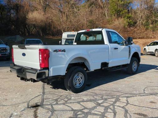 2026 Ford F-250 XL