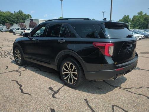 2022 Ford Explorer ST-Line