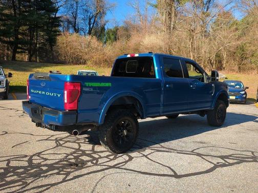 2022 Ford F-350 Lariat