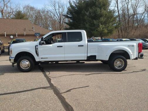 2024 Ford F-350 XLT