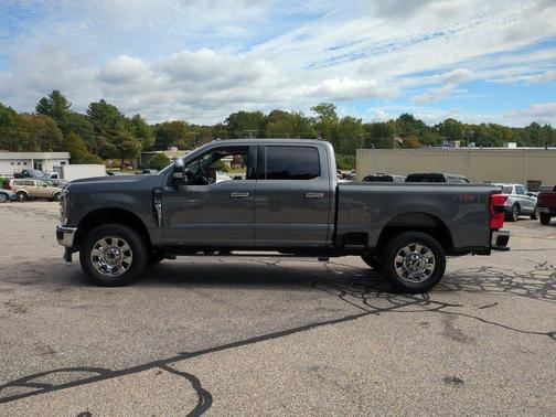 2024 Ford F-350 Lariat