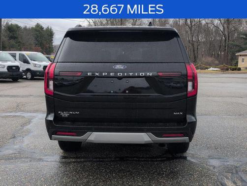 2025 Ford Expedition Max Platinum
