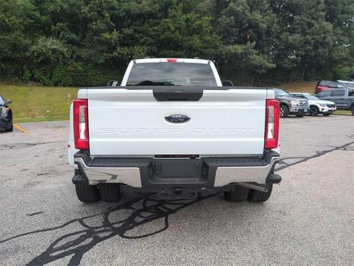 2025 Ford F-350 XLT