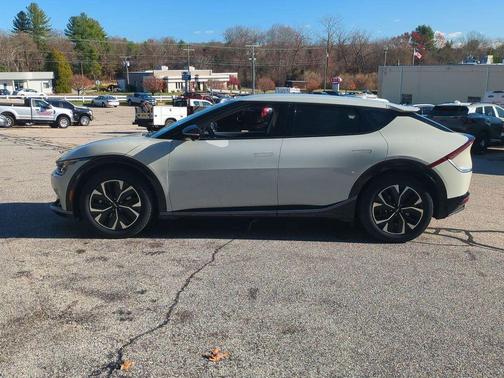 2023 Kia EV6 Wind