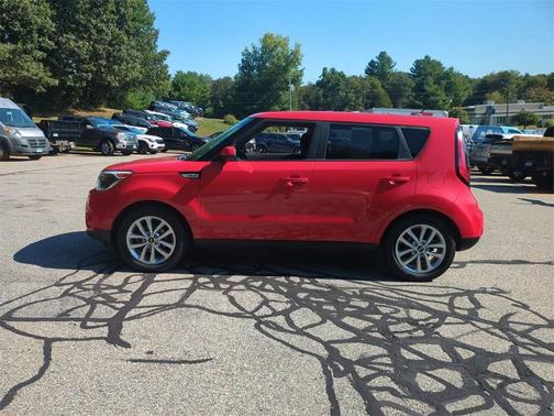 2017 Kia Soul +