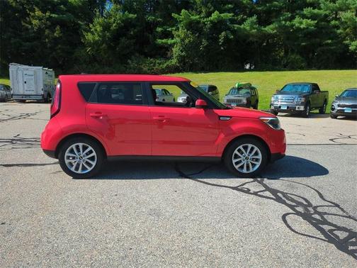 2017 Kia Soul +