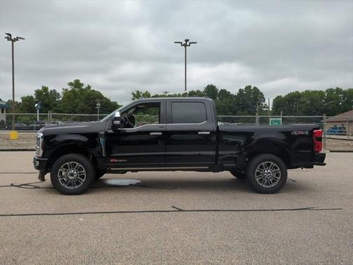 2025 Ford F-350 Platinum