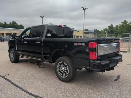 2025 Ford F-350 Platinum