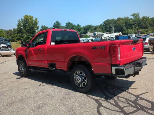 2025 Ford F-350 XLT