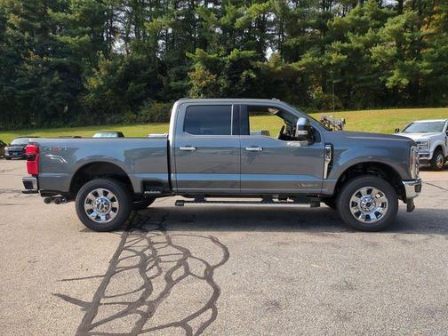 2026 Ford F-350 Lariat