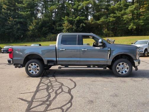 2026 Ford F-350 Lariat