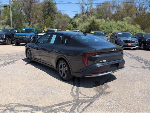 Interstellar Gray 2025 Kia K4 LXS