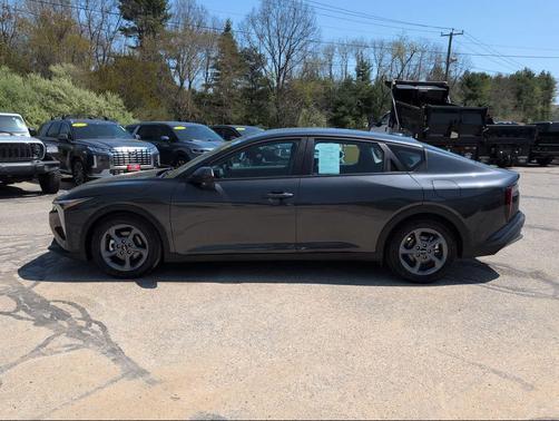 Interstellar Gray 2025 Kia K4 LXS