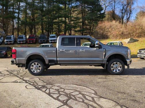 2023 Ford F-350 Lariat