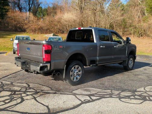 2023 Ford F-350 Lariat