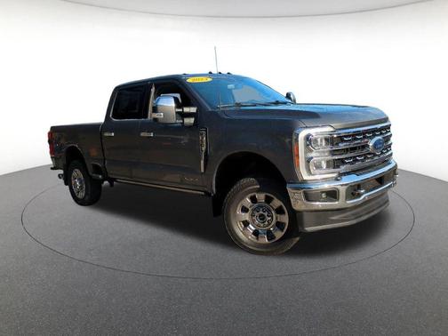 2023 Ford F-350 Lariat