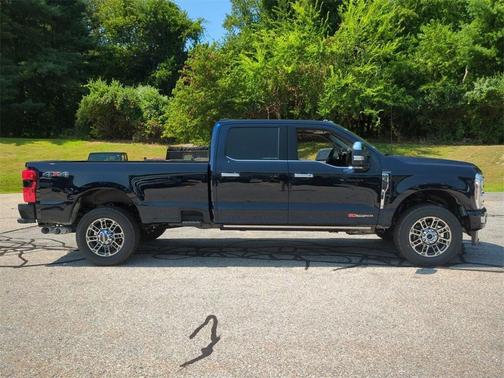 2025 Ford F-350 Platinum