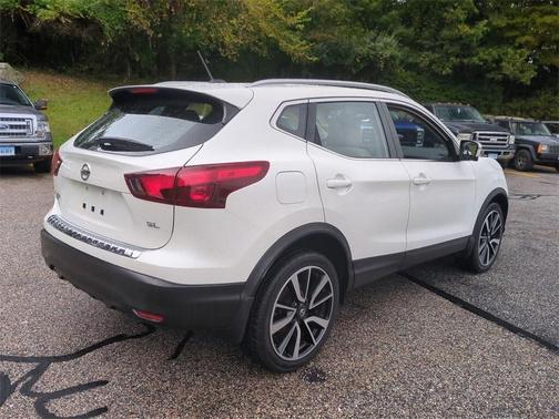 2018 Nissan Rogue Sport SL