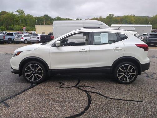 2018 Nissan Rogue Sport SL