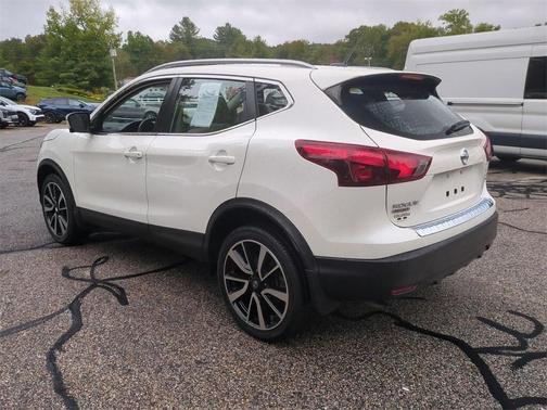 2018 Nissan Rogue Sport SL