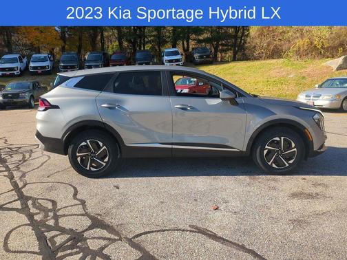 2023 Kia Sportage Hybrid LX