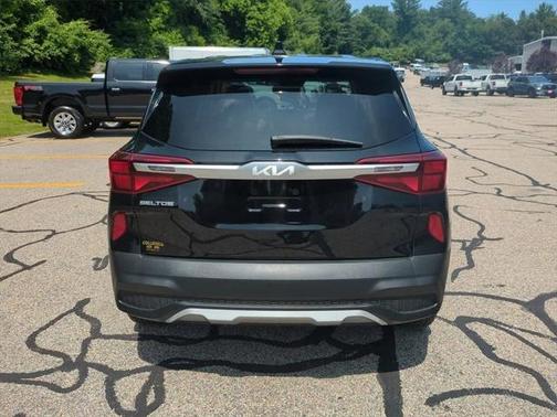 2022 Kia Seltos LX