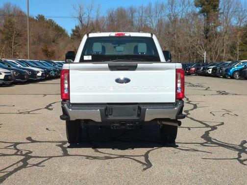 2025 Ford F-250 XL