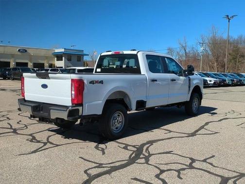 2025 Ford F-250 XL