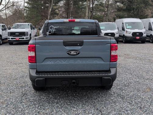 Azure Gray Metallic Tri-Coat 2026 Ford Maverick XLT