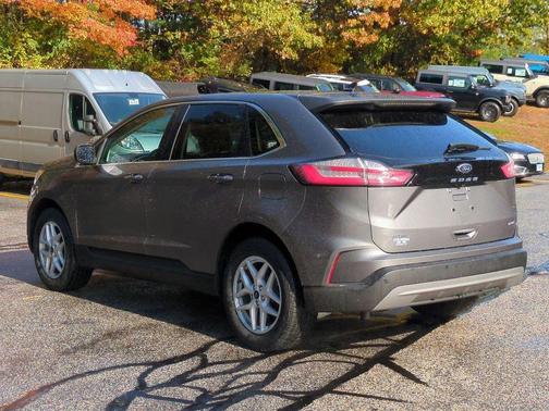 2021 Ford Edge SEL