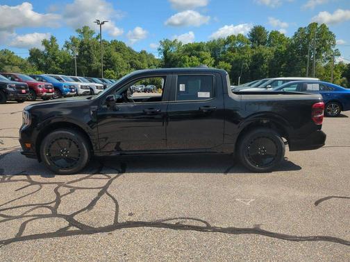 2025 Ford Maverick Lobo