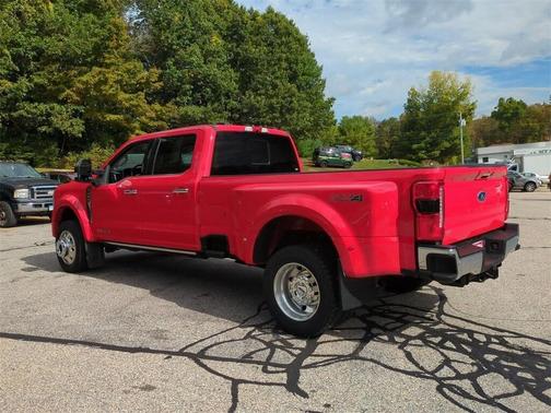 2023 Ford F-450 Lariat