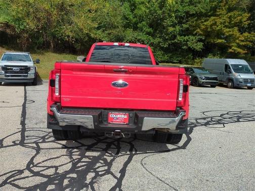 2023 Ford F-450 Lariat