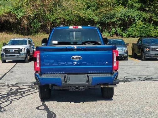 2026 Ford F-350 Lariat