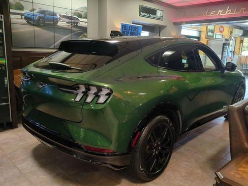 2025 Ford Mustang Mach-E Premium