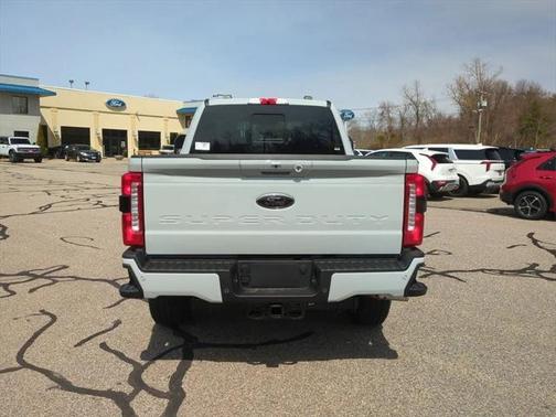 2025 Ford F-350 XLT