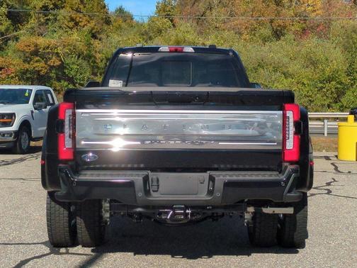 2026 Ford F-450 Platinum