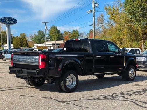 2026 Ford F-450 Platinum