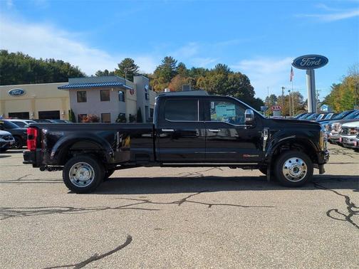 2026 Ford F-450 Platinum