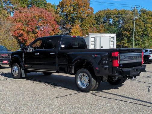 2026 Ford F-450 Platinum
