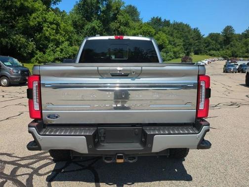 2024 Ford F-350 Platinum