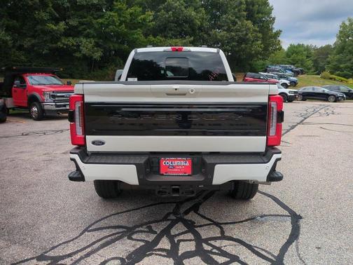 2026 Ford F-250 Platinum