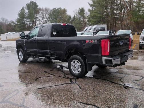 2025 Ford F-350 XLT
