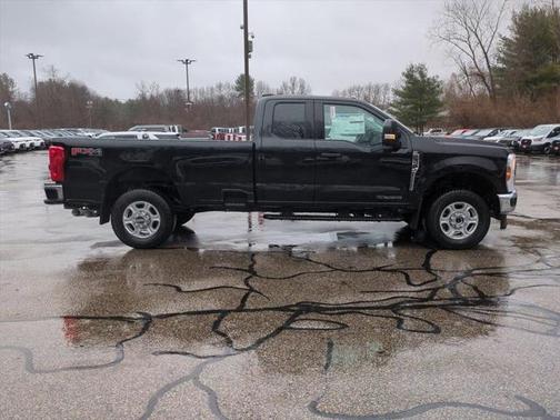 2025 Ford F-350 XLT