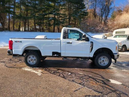 Oxford White 2026 Ford F-350 XL