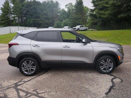 2023 Kia Seltos LX