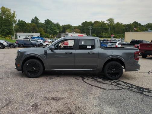 2025 Ford Maverick Lobo Standard