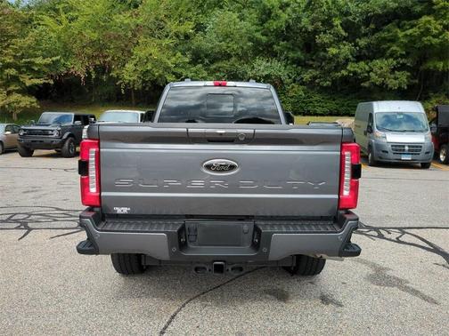 2024 Ford F-250 XLT
